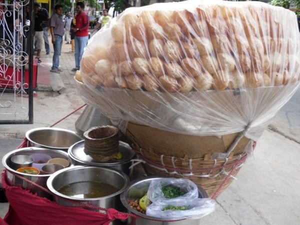 Pani Puri Wala Did Susu In Serving Vessel. Every Pani Puri Lover Should Watch This Video - RVCJ Media