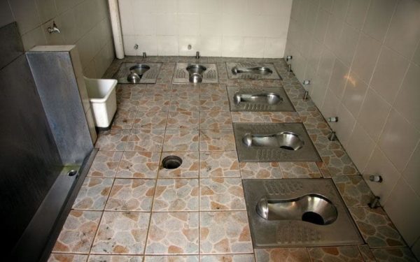 Public Toilets Of Different Countries Will Amaze You And Will Also Make You Feel Disgusted - RVCJ Media