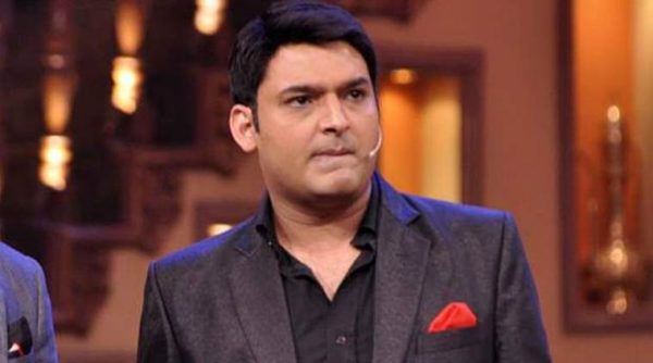 Kapil Sharma Faints! SRK & Anushka Came To The Sets & Returned Without Shooting Anything - RVCJ Media