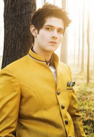 Rohan Mehra's Transformation From Chocolate Boy To Handsome Hunk Is Totally Worth An Applause - RVCJ Media