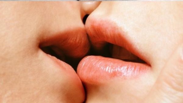 Love The Magical Feeling Of Kiss? Here Are 10 Things You Probably Didn't Know About Kissing! - RVCJ Media