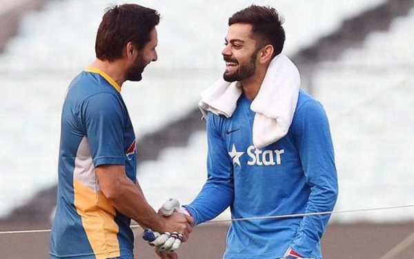 Virat Kohli Gifts A Signed Bat To Shahid Afridi's Foundation, Their Twitter Chat Is Heartwarming - RVCJ Media