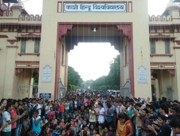 Why Is Banaras Hindu University Boiling With Students' Rage? Read Full Details Here - RVCJ Media