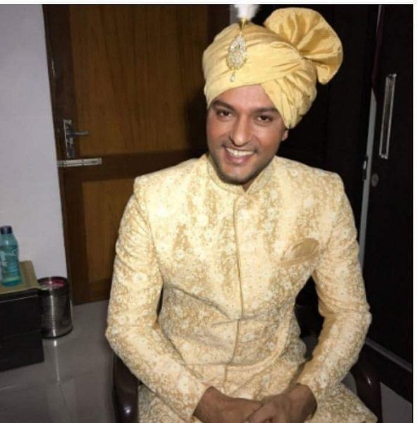 Diya Aur Baati Hum Actor Sooraj Aka Anas Rashid Marries 14 Years Younger Heena Iqbal - RVCJ Media