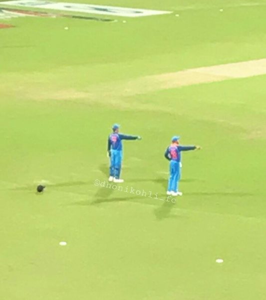 India Has 2 Captains. This Bonding Of Virat & Dhoni Is Going Viral On Social Media - RVCJ Media