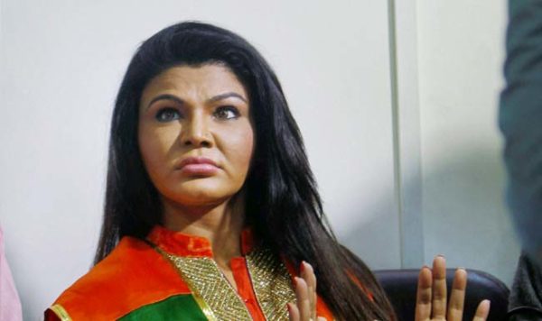 I Was Invited In Mariott To Meet Gurmeet Ram Rahim & Saw Viagra In His Room Says Rakhi Sawant - RVCJ Media