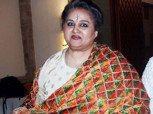 Here's How Reena Roy Looks Now! It Is A Drastic Transformation - RVCJ Media