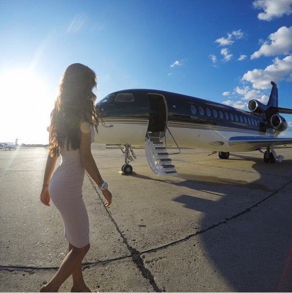 Can’t Afford A Private Jet? This Company Gives Them On Rent For Lavish Instagram Posts - RVCJ Media