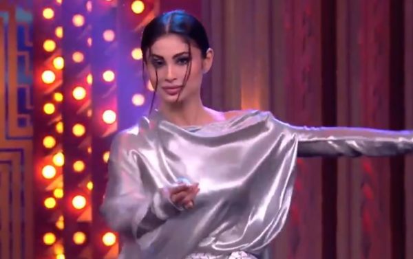 Mouni Roy's Dance Performance In Entertainment Ki Raat Is Already Making Us Shake Our Leg - RVCJ Media