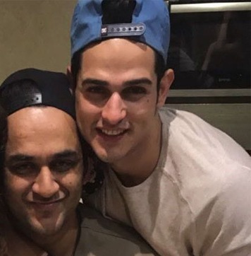 Vikas Gupta's Brother Siddharth Lashes Out At Priyank For Insulting Their Mom - RVCJ Media