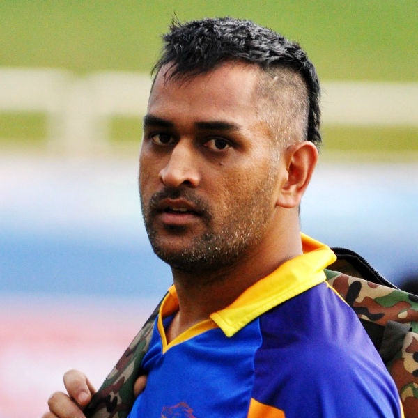 MS Dhoni Had A New Hair Cut & Looks Very Stylish. We Loved It - RVCJ Media