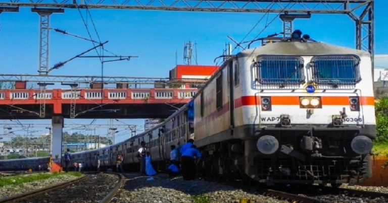 Here's Hidden Meaning Of No. Written On Coaches. This Number Reveals A Lot Of Info About A Train - RVCJ Media