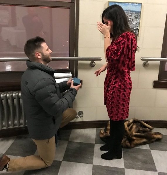 Girl Asked Man For A Date On Twitter. After 4 Years, He Asked Her For Marriage In The Same Style - RVCJ Media