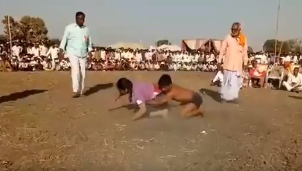 Brave Maharashtra Girl Had Dangal With A Boy. Can She Win Against Him? See The Video - RVCJ Media