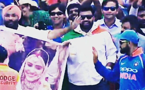 Fan Brought Virushka's Wedding Banner During Ind V/S SA ODI. This Is How Kohli Reacted - RVCJ Media