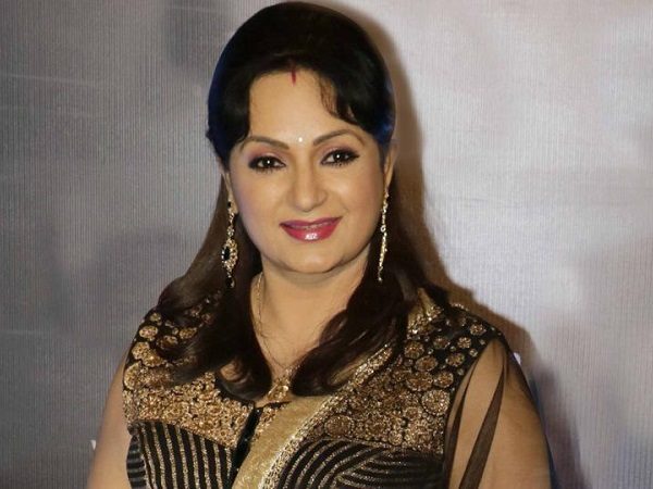 Kapil Sharma’s Pinky Bua Aka Upasana Singh Escapes Molestation Attempt By Taxi Driver - RVCJ Media