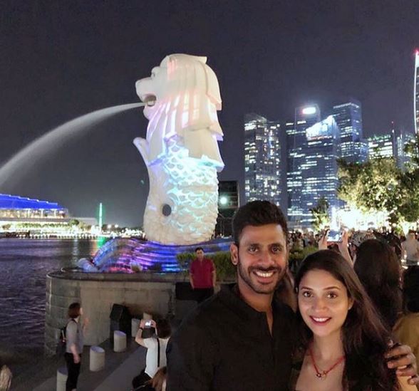 Manoj Tiwary And His Wife Make A Stunning Pair And These Pictures Are Proof - RVCJ Media