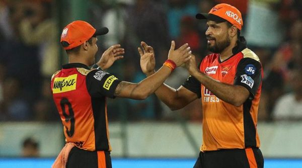 Yusuf Pathan And Irfan Have A Hilarious Discussion On Twitter After Taking Dramatic Catch Of Kohli - RVCJ Media