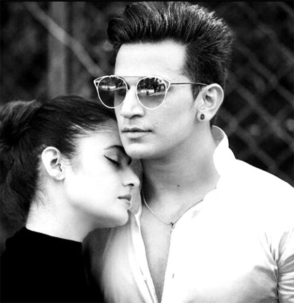 Prince Narula Proposes Yuvika Chaudhary At A Fashion Show. The Video Is Too Cute To Miss - RVCJ Media