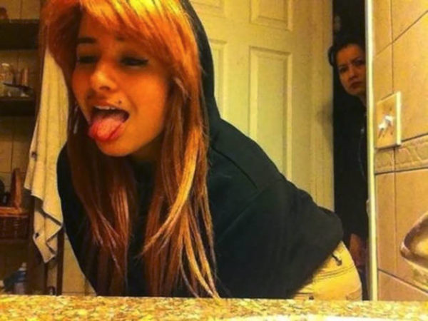 10 Selfies That Went Totally Wrong. We Pity Them - RVCJ Media