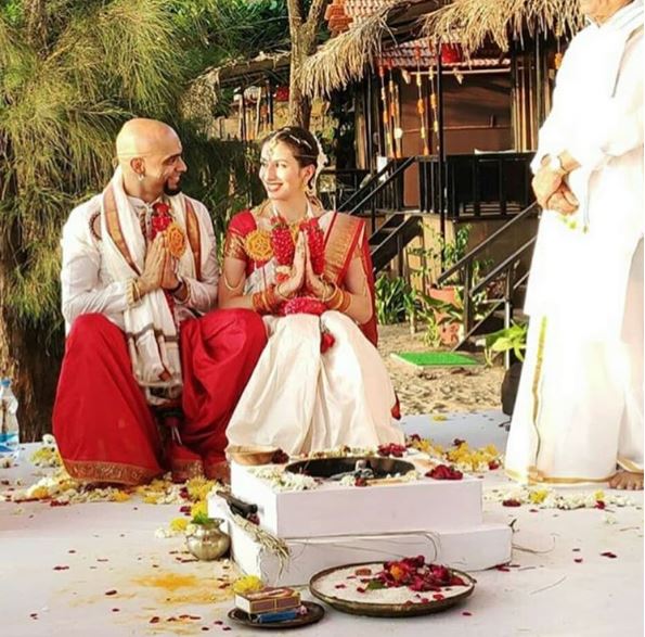 Raghu Ram Just Got Married To His GF Natalie Di Lucio In Goa. Pictures Are Too Beautiful - RVCJ Media