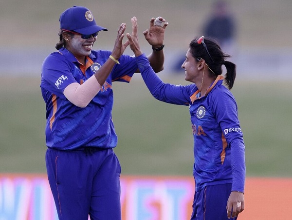 Harmanpreet Kaur’s Apt Reply On Deepti’s Run-Out Of Charlie Dean Leaves Everyone Impressed - RVCJ Media