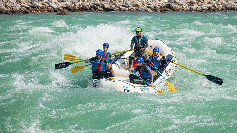 8 Best Places for River Rafting in India