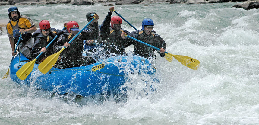 8 Best Places for River Rafting in India