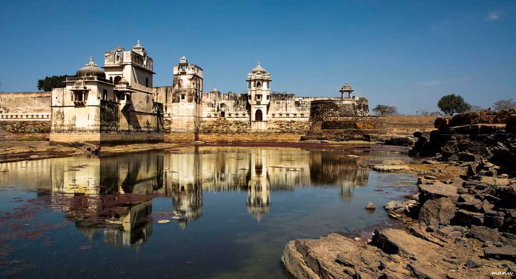 Top 10 Must-Visit Forts and Palaces in Rajasthan