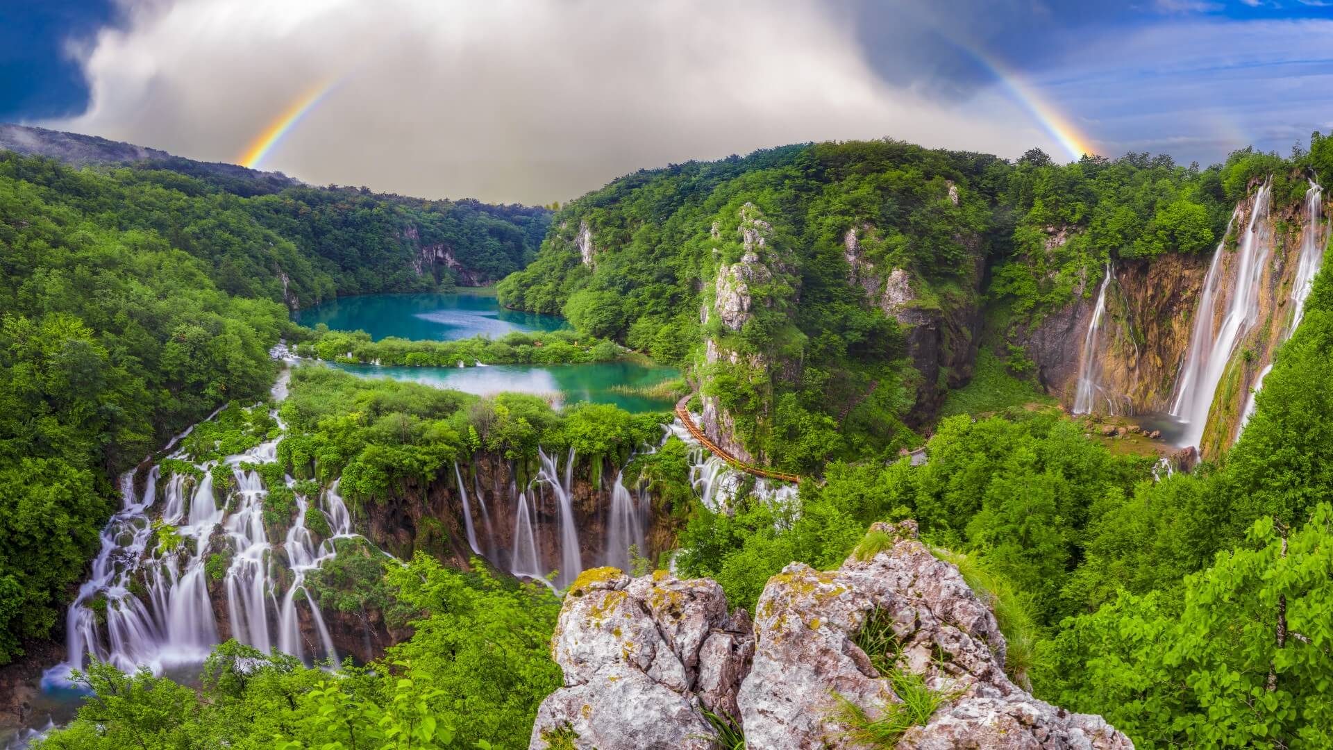 5 Breathtaking Natural Wonders In Europe: Nature's Grandeur Unveiled