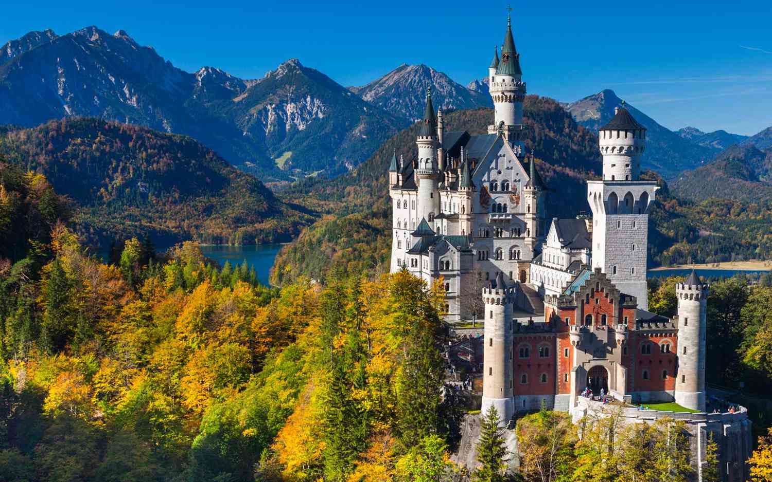 9 Enchanting Castles in Germany to Fulfill Your Fairy Tale Dreams