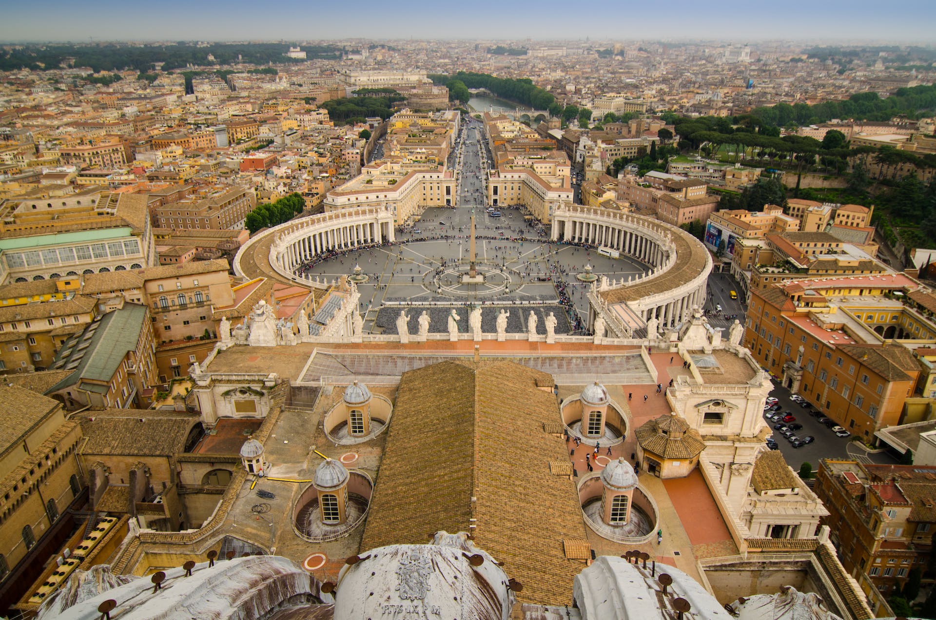 Top 10 Must-Visit Attractions in Italy: A Traveler's Guide