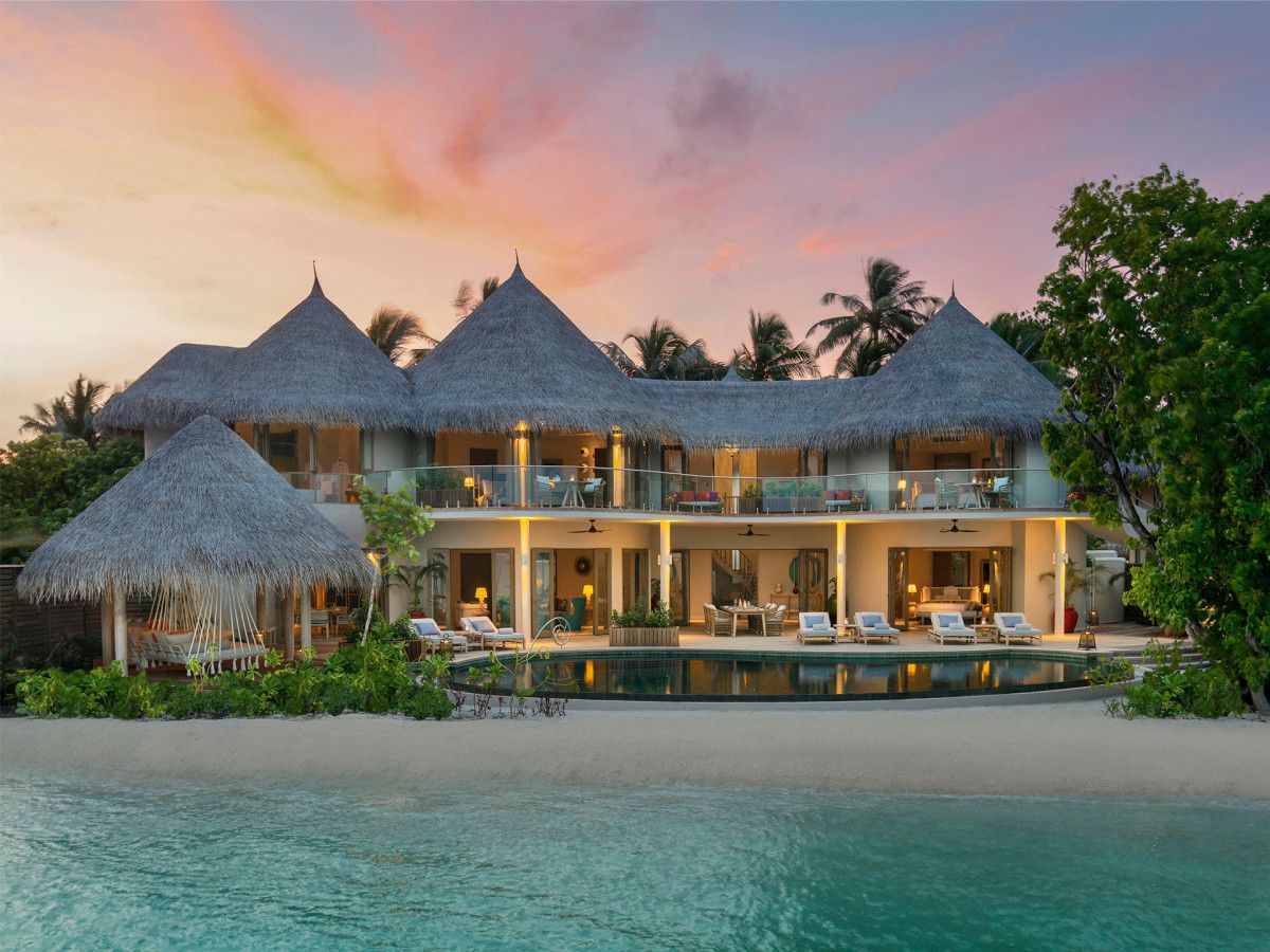 10 Most Luxurious Water Villas In Maldives