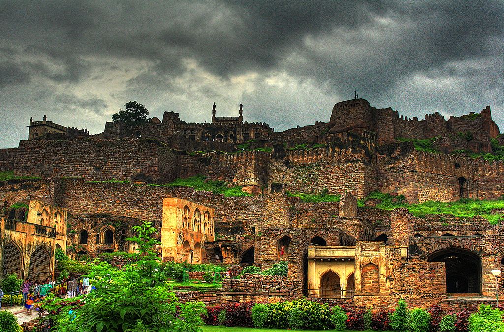 Historical Legacy and Grandeur: 6 Best Historical Forts to Visit in India