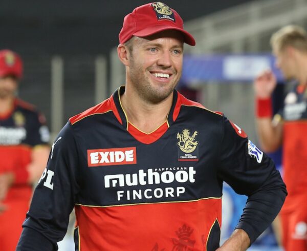 “Both Incredible But Really For That Price?,” ABD On Huge IPL Bids Of Pat Cummins & Mitchell Starc - RVCJ Media