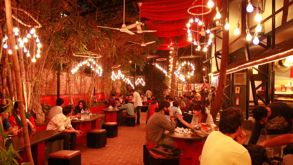 Savoring Bombay's Essence: Exploring The 7 Most Iconic Cafes In Mumbai