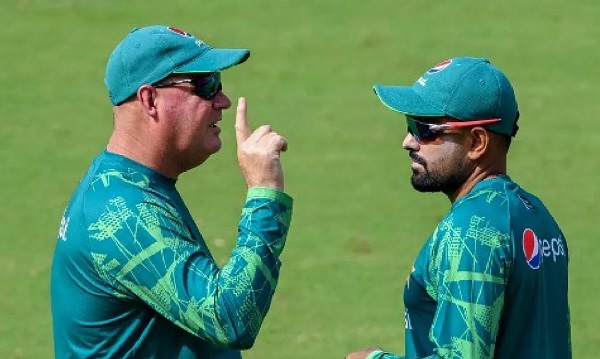 Mickey Arthur Slams PCB For No Honest Communication & Players Not Being Given Proper Chance - RVCJ Media