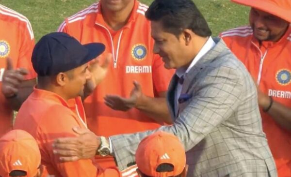 Sarfaraz Khan’s Father Couldn’t Stop His Tears As Son Got Test Cap From Anil Kumble - RVCJ Media