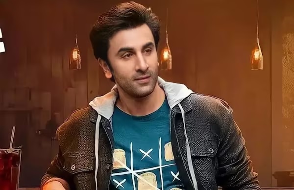 Ranbir Kapoor To Katrina, Here Are The Strange Phobias Of Your Favourite Bollywood Celebs - RVCJ Media