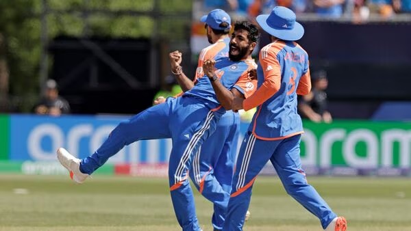 Ind Vs Pak: India Won The Match But Md. Siraj Apologised To Md. Rizwan For This Reason - RVCJ Media