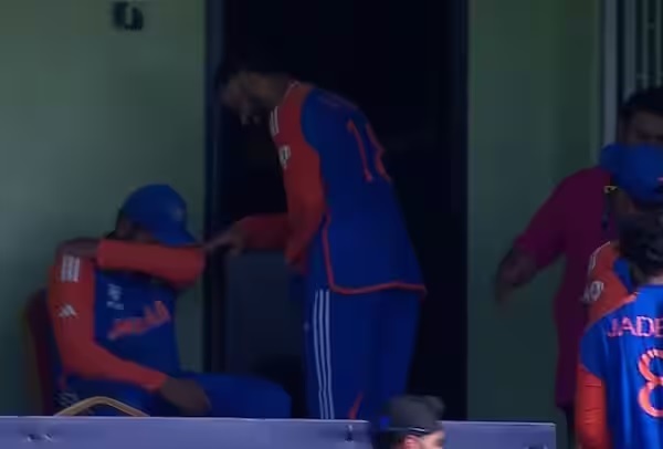 Rohit Sharma Cried After India Took The Revenge Of 2022 WC Semi-Final, Virat Kohli Consoled Him - RVCJ Media