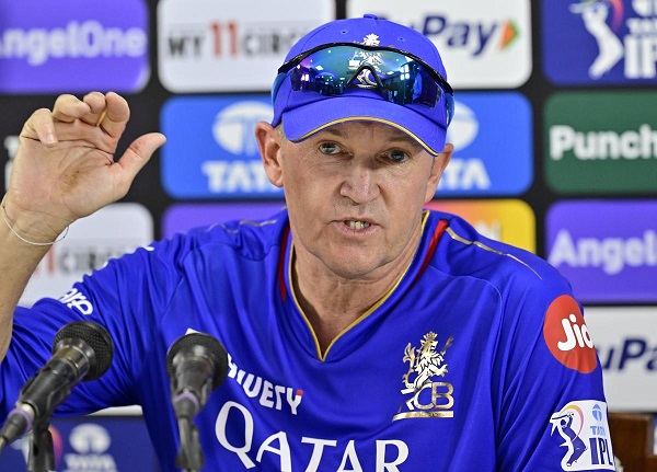 “Virat Is Disciplined Without Being Robotic,” Andy Flower Says He Has Utmost Respect For Kohli - RVCJ Media