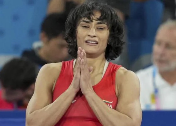 Vinesh Phogat Disqualified In Olympics For Being Overweight, PM Modi & B-Town Celebs Show Support - RVCJ Media