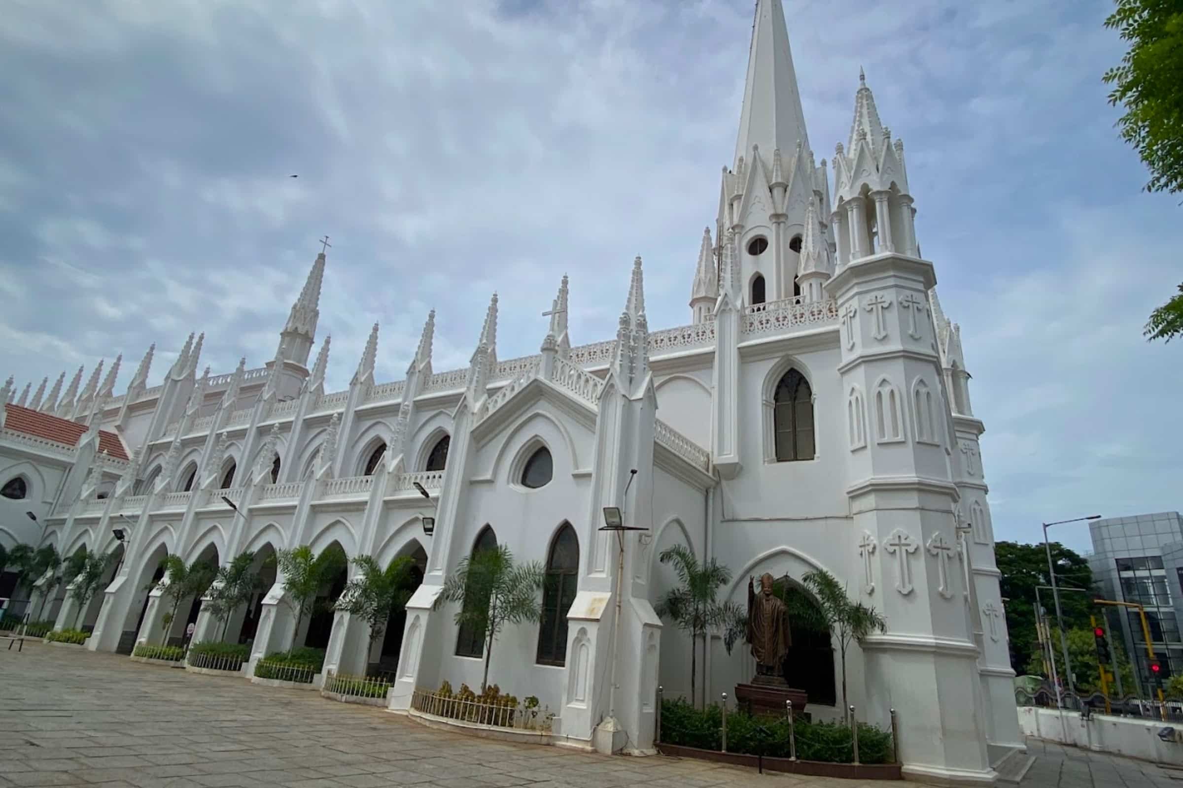 The 11 Best Places To Visit In Chennai - Santhome Cathedral