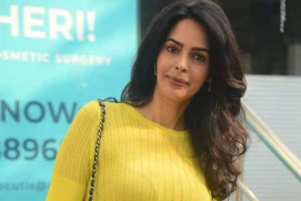 Mallika Sherawat Claims 'Chamchagiri' Is Key To Success In Bollywood But She Couldn’t Do It - RVCJ Media