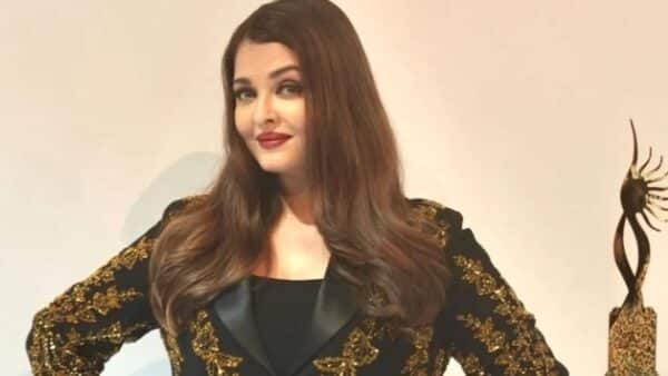 Aishwarya Rai’s Video Consoling IIFA Anchor Who Broke Down After Seeing Her Goes Viral - RVCJ Media