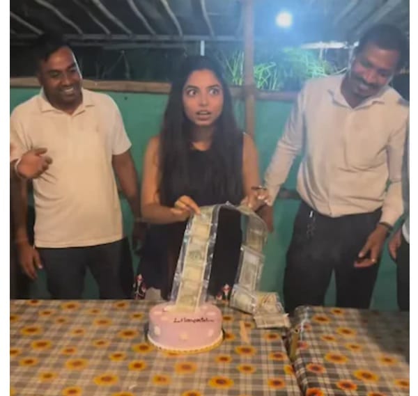 Friends Hide Rs 500 Notes Worth Rs 14,500 On Cake, Birthday Girl’s Reaction Has Gone Viral - RVCJ Media