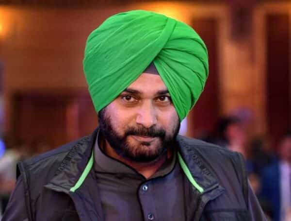 Navjot Singh Sidhu Comes Out In Support Of Rohit Sharma & Virat Kohli, Demands Respect For Them - RVCJ Media