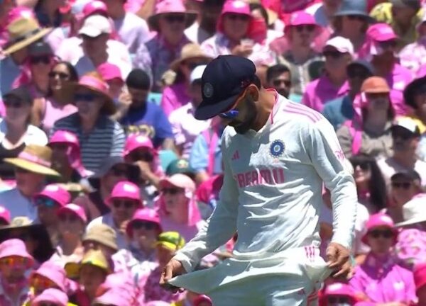 Sunil Gavaskar Lambasts Virat Kohli For His Sandpaper Act During The Sydney Test Match - RVCJ Media