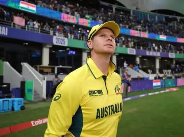 Steve Smith Informed Virat Kohli About ODI Retirement Before Announcing, Video Goes Viral - RVCJ Media